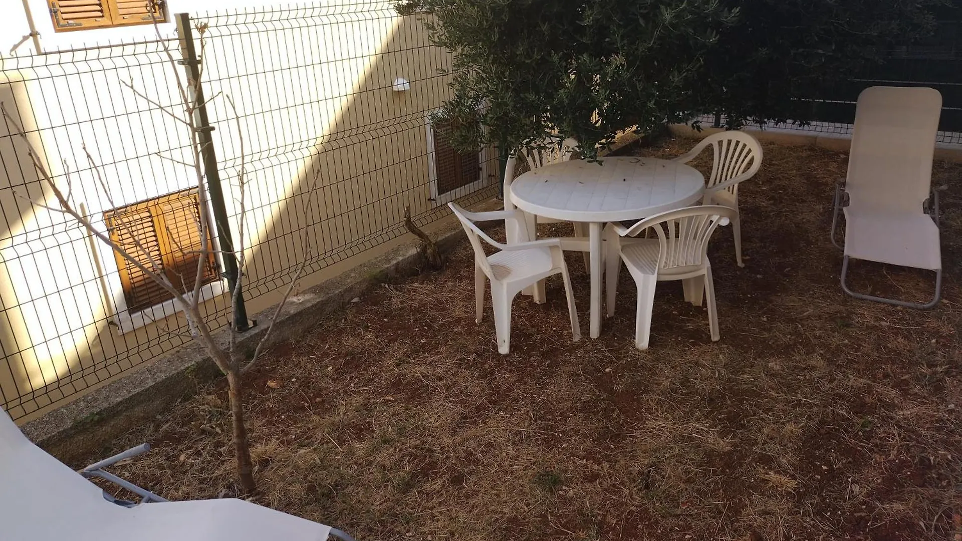 Apartment Agava, 200M From Kamenjak, Own Terrace, Garden And Parking, New Kitchen Premantura